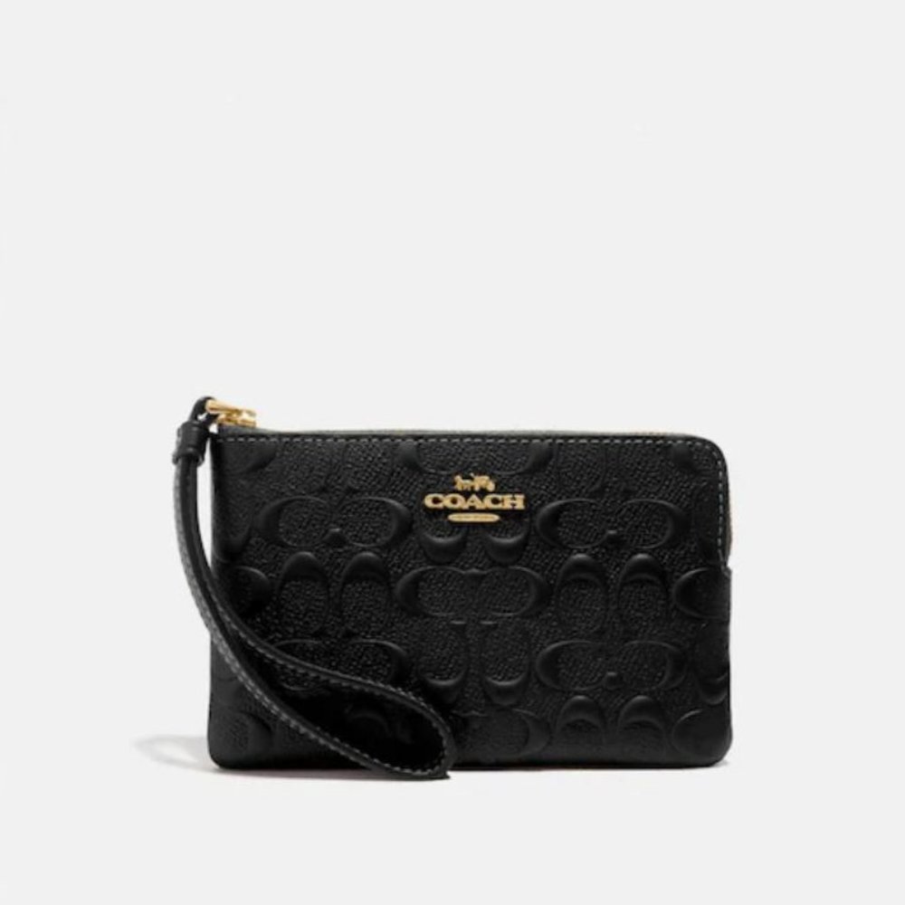 NWT Coach Signature Wristlet in Embossed Leather